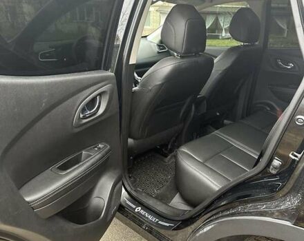 Черный Рено Kadjar, объемом двигателя 1.5 л и пробегом 216 тыс. км за 18000 $, фото 3 на Automoto.ua