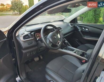 Черный Рено Kadjar, объемом двигателя 1.5 л и пробегом 207 тыс. км за 14900 $, фото 6 на Automoto.ua