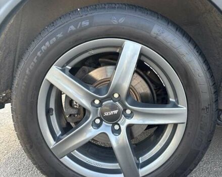 Черный Рено Kadjar, объемом двигателя 1.6 л и пробегом 147 тыс. км за 16900 $, фото 10 на Automoto.ua