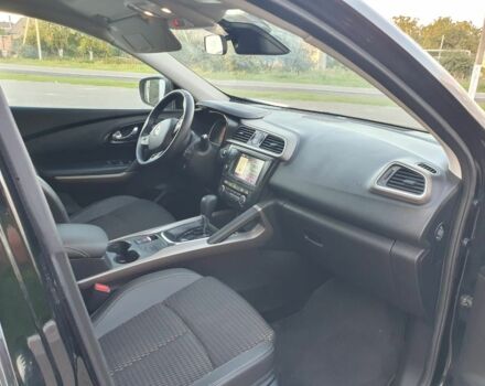 Черный Рено Kadjar, объемом двигателя 1.5 л и пробегом 207 тыс. км за 14500 $, фото 7 на Automoto.ua