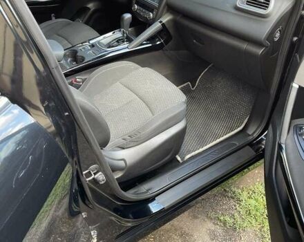 Черный Рено Kadjar, объемом двигателя 1.46 л и пробегом 218 тыс. км за 15500 $, фото 9 на Automoto.ua