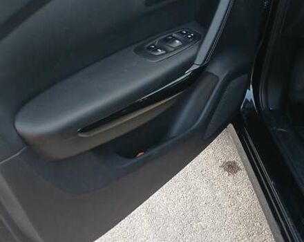 Черный Рено Kadjar, объемом двигателя 1.46 л и пробегом 255 тыс. км за 14450 $, фото 11 на Automoto.ua