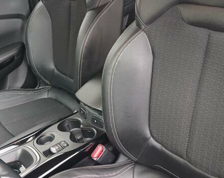 Черный Рено Kadjar, объемом двигателя 1.46 л и пробегом 255 тыс. км за 14450 $, фото 7 на Automoto.ua