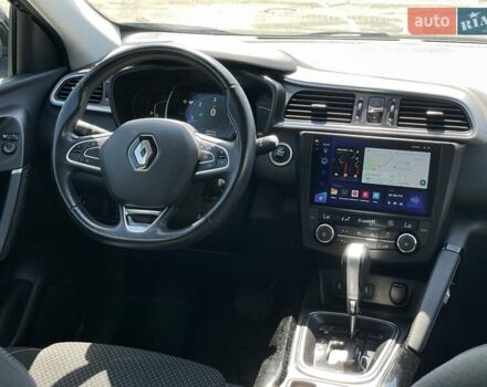 Черный Рено Kadjar, объемом двигателя 1.46 л и пробегом 144 тыс. км за 15990 $, фото 13 на Automoto.ua