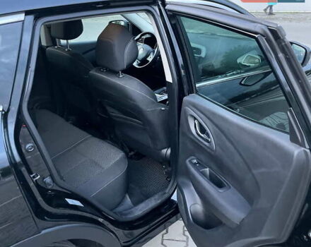 Черный Рено Kadjar, объемом двигателя 1.46 л и пробегом 142 тыс. км за 16500 $, фото 6 на Automoto.ua