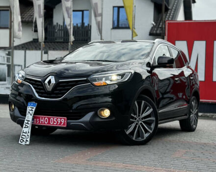 Черный Рено Kadjar, объемом двигателя 1.6 л и пробегом 167 тыс. км за 15850 $, фото 2 на Automoto.ua
