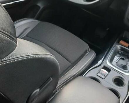 Черный Рено Kadjar, объемом двигателя 1.46 л и пробегом 255 тыс. км за 14450 $, фото 8 на Automoto.ua