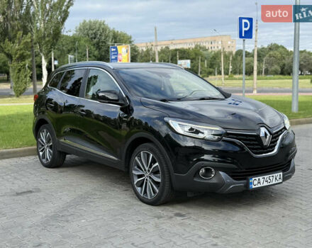 Черный Рено Kadjar, объемом двигателя 1.5 л и пробегом 140 тыс. км за 16600 $, фото 3 на Automoto.ua