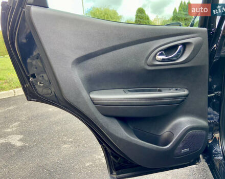 Черный Рено Kadjar, объемом двигателя 1.5 л и пробегом 237 тыс. км за 15250 $, фото 47 на Automoto.ua