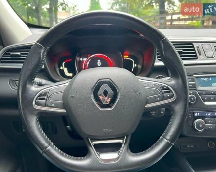 Черный Рено Kadjar, объемом двигателя 1.5 л и пробегом 255 тыс. км за 12990 $, фото 17 на Automoto.ua