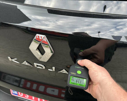Черный Рено Kadjar, объемом двигателя 1.6 л и пробегом 167 тыс. км за 15850 $, фото 82 на Automoto.ua