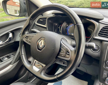 Черный Рено Kadjar, объемом двигателя 1.5 л и пробегом 237 тыс. км за 15250 $, фото 58 на Automoto.ua
