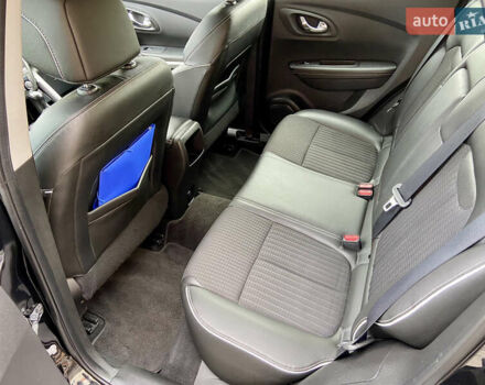 Чорний Рено Kadjar, об'ємом двигуна 1.5 л та пробігом 237 тис. км за 15550 $, фото 48 на Automoto.ua