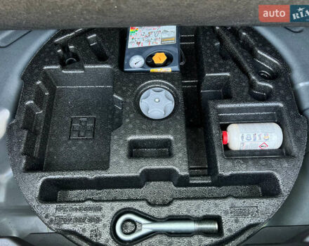 Черный Рено Kadjar, объемом двигателя 1.6 л и пробегом 175 тыс. км за 16107 $, фото 32 на Automoto.ua