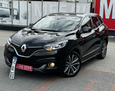 Черный Рено Kadjar, объемом двигателя 1.6 л и пробегом 167 тыс. км за 15850 $, фото 4 на Automoto.ua