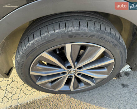 Чорний Рено Kadjar, об'ємом двигуна 1.6 л та пробігом 182 тис. км за 16400 $, фото 31 на Automoto.ua