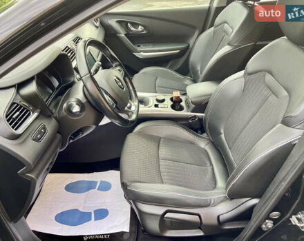 Черный Рено Kadjar, объемом двигателя 1.5 л и пробегом 236 тыс. км за 15750 $, фото 45 на Automoto.ua