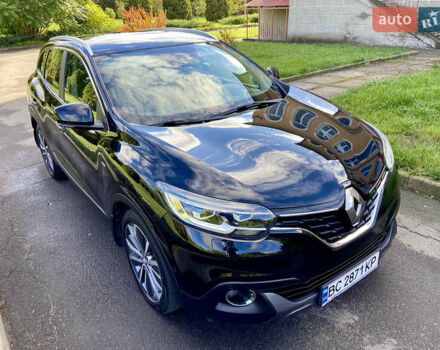 Рено Kadjar 2016 в Умани на Automoto.ua Черный Рено Kadjar, объемом двигателя 1.5 л и пробегом 236 тыс. км за 15550 $, фото 16 на Automoto.ua