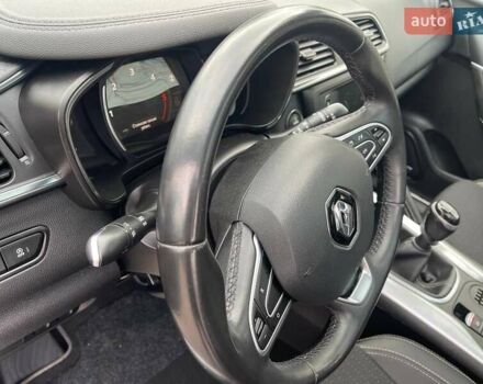 Чорний Рено Kadjar, об'ємом двигуна 1.6 л та пробігом 160 тис. км за 16700 $, фото 21 на Automoto.ua