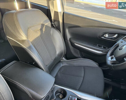 Чорний Рено Kadjar, об'ємом двигуна 1.6 л та пробігом 182 тис. км за 16400 $, фото 20 на Automoto.ua