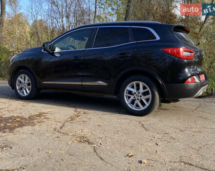 Черный Рено Kadjar, объемом двигателя 1.46 л и пробегом 139 тыс. км за 17900 $, фото 5 на Automoto.ua