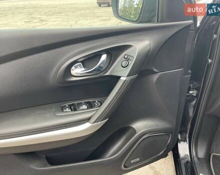 Чорний Рено Kadjar, об'ємом двигуна 1.6 л та пробігом 160 тис. км за 16700 $, фото 26 на Automoto.ua
