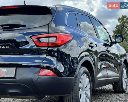 Черный Рено Kadjar, объемом двигателя 1.6 л и пробегом 175 тыс. км за 16107 $, фото 11 на Automoto.ua