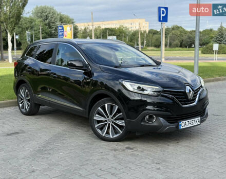 Черный Рено Kadjar, объемом двигателя 1.5 л и пробегом 140 тыс. км за 16600 $, фото 9 на Automoto.ua
