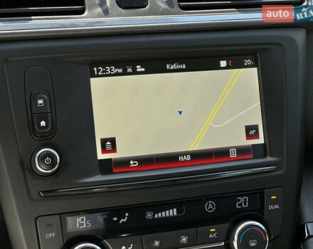 Черный Рено Kadjar, объемом двигателя 1.6 л и пробегом 175 тыс. км за 16107 $, фото 55 на Automoto.ua