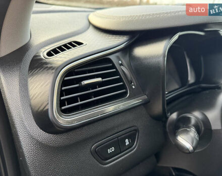 Чорний Рено Kadjar, об'ємом двигуна 1.6 л та пробігом 182 тис. км за 16400 $, фото 35 на Automoto.ua