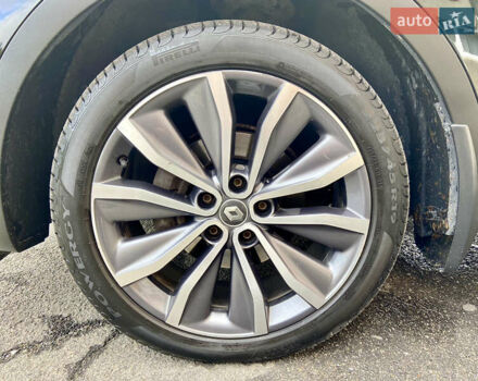 Черный Рено Kadjar, объемом двигателя 1.5 л и пробегом 237 тыс. км за 15400 $, фото 93 на Automoto.ua