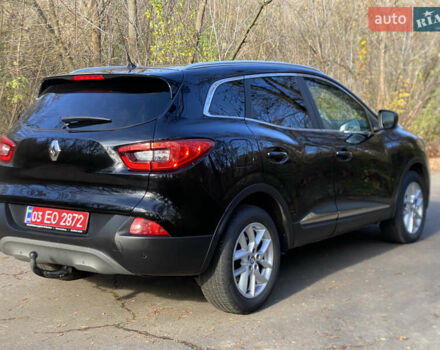 Черный Рено Kadjar, объемом двигателя 1.46 л и пробегом 139 тыс. км за 17900 $, фото 4 на Automoto.ua