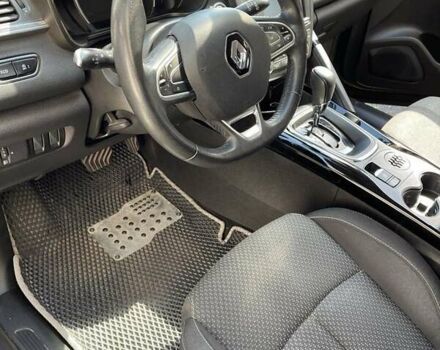 Черный Рено Kadjar, объемом двигателя 1.46 л и пробегом 218 тыс. км за 15500 $, фото 6 на Automoto.ua