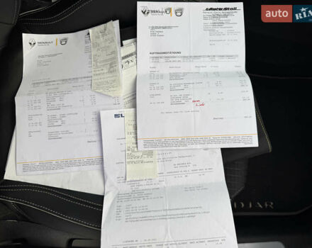 Чорний Рено Kadjar, об'ємом двигуна 1.6 л та пробігом 182 тис. км за 16400 $, фото 41 на Automoto.ua