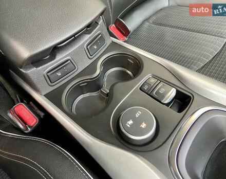 Черный Рено Kadjar, объемом двигателя 1.5 л и пробегом 237 тыс. км за 15250 $, фото 60 на Automoto.ua