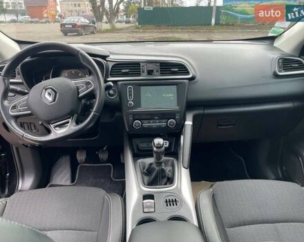 Чорний Рено Kadjar, об'ємом двигуна 1.6 л та пробігом 160 тис. км за 16700 $, фото 20 на Automoto.ua