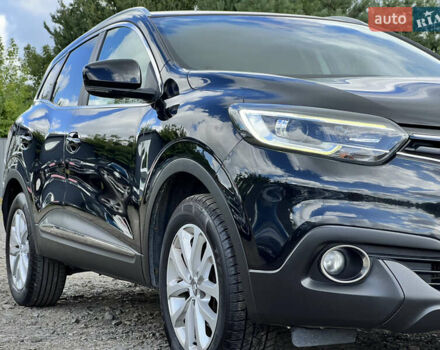 Черный Рено Kadjar, объемом двигателя 1.6 л и пробегом 175 тыс. км за 16107 $, фото 8 на Automoto.ua