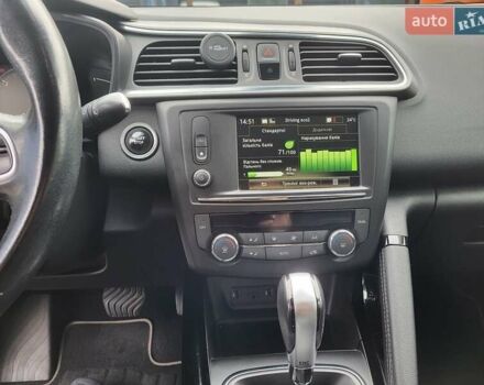 Черный Рено Kadjar, объемом двигателя 1.46 л и пробегом 195 тыс. км за 16200 $, фото 21 на Automoto.ua