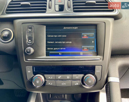 Черный Рено Kadjar, объемом двигателя 1.5 л и пробегом 237 тыс. км за 15250 $, фото 68 на Automoto.ua