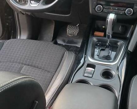 Черный Рено Kadjar, объемом двигателя 1.46 л и пробегом 255 тыс. км за 14450 $, фото 4 на Automoto.ua