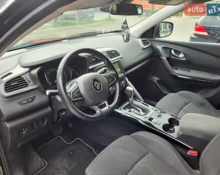 Черный Рено Kadjar, объемом двигателя 1.46 л и пробегом 195 тыс. км за 16200 $, фото 15 на Automoto.ua