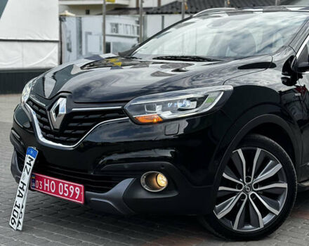 Черный Рено Kadjar, объемом двигателя 1.6 л и пробегом 167 тыс. км за 15850 $, фото 5 на Automoto.ua