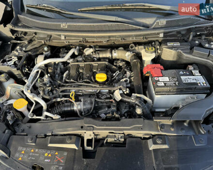 Чорний Рено Kadjar, об'ємом двигуна 1.6 л та пробігом 182 тис. км за 16400 $, фото 39 на Automoto.ua