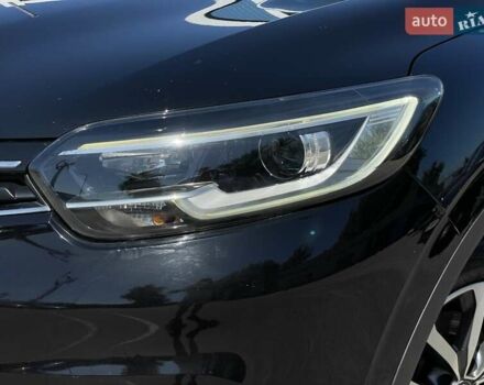 Черный Рено Kadjar, объемом двигателя 1.46 л и пробегом 144 тыс. км за 15990 $, фото 8 на Automoto.ua