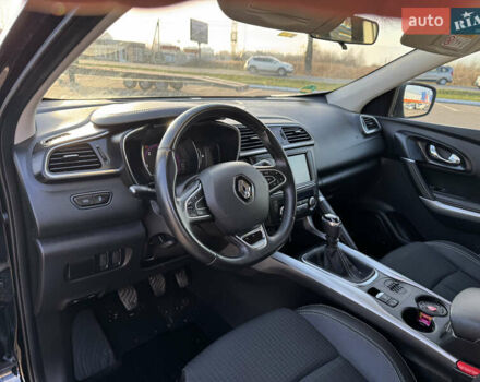 Чорний Рено Kadjar, об'ємом двигуна 1.6 л та пробігом 182 тис. км за 16400 $, фото 13 на Automoto.ua
