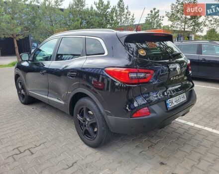 Черный Рено Kadjar, объемом двигателя 1.46 л и пробегом 195 тыс. км за 16200 $, фото 2 на Automoto.ua