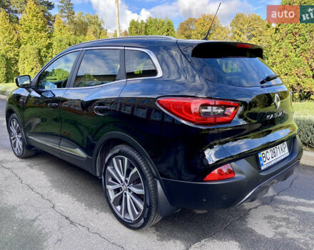 Рено Kadjar 2016 в Умани на Automoto.ua Черный Рено Kadjar, объемом двигателя 1.5 л и пробегом 236 тыс. км за 15550 $, фото 6 на Automoto.ua
