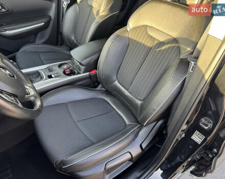 Чорний Рено Kadjar, об'ємом двигуна 1.6 л та пробігом 182 тис. км за 16400 $, фото 11 на Automoto.ua