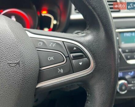 Черный Рено Kadjar, объемом двигателя 1.5 л и пробегом 255 тыс. км за 12990 $, фото 19 на Automoto.ua