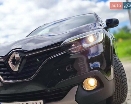 Черный Рено Kadjar, объемом двигателя 1.46 л и пробегом 170 тыс. км за 18000 $, фото 6 на Automoto.ua